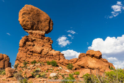 Balanced Rock in Arches National Park in Utah