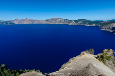 Lake in Legend Viewpoint in Crater Lake National Park in Oregon