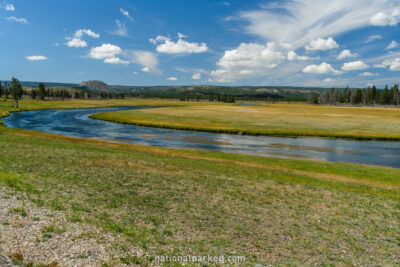 Fountain Flat Drive in Yellowstone National Park in Wyoming