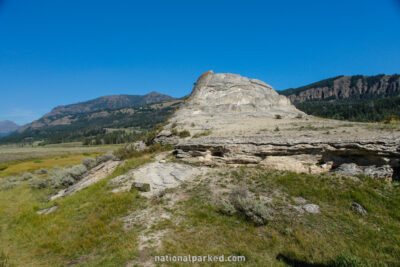 Soda Butte in Yellowstone National Park in Wyoming